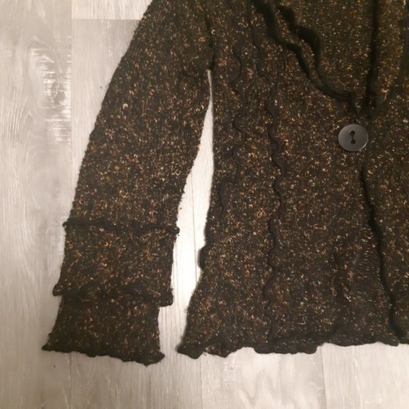 Jana womens art to wear big button flouncy fuzzy cardigan size small - Picture 3 of 9